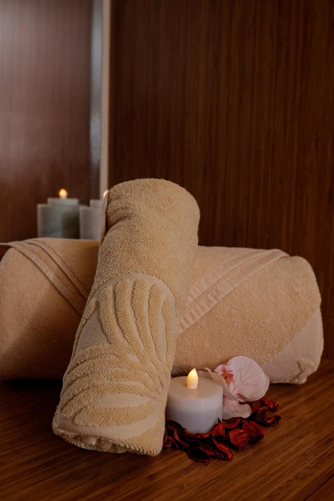 בגדד Babylon Rotana Hotel מראה חיצוני תמונה