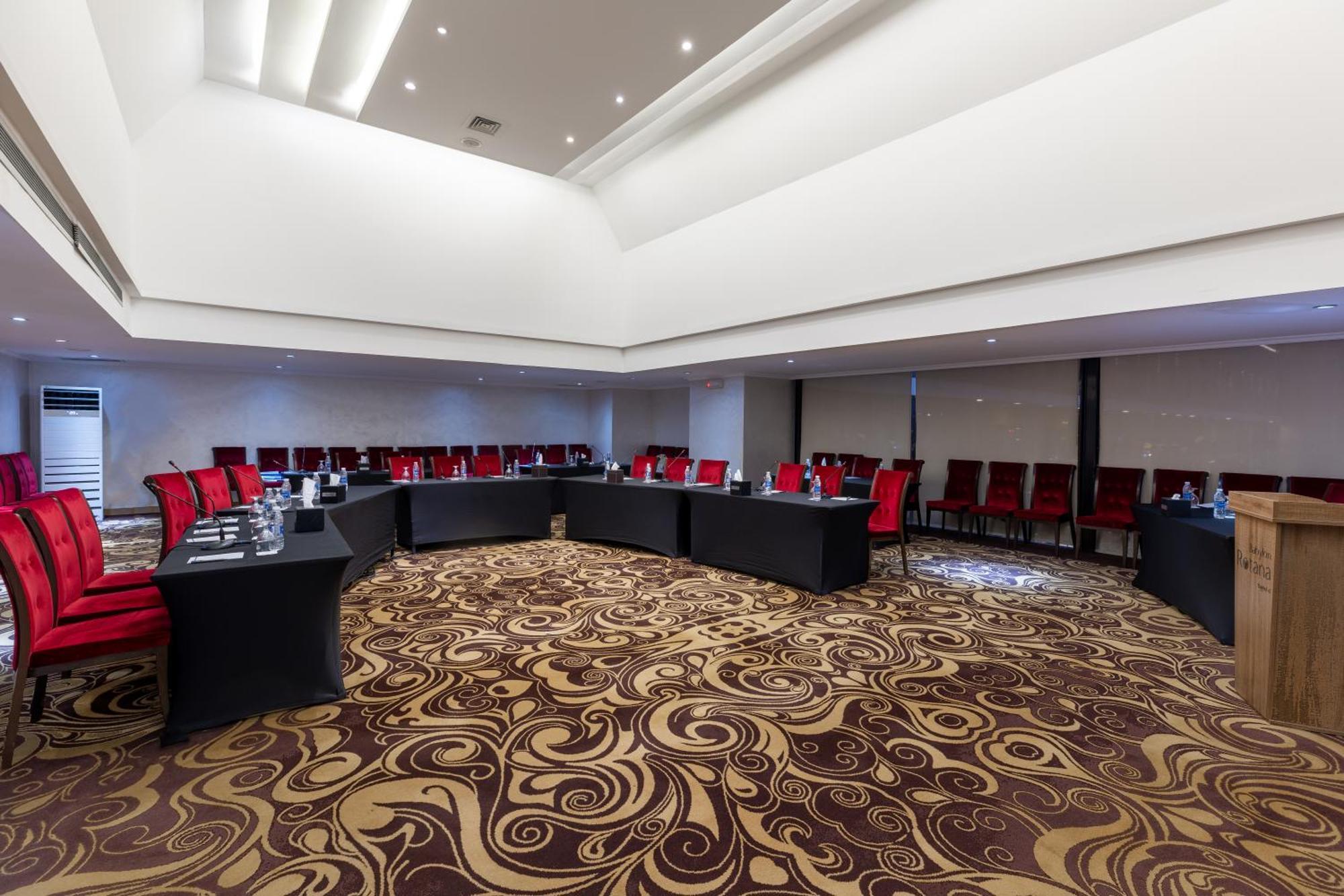 בגדד Babylon Rotana Hotel מראה חיצוני תמונה