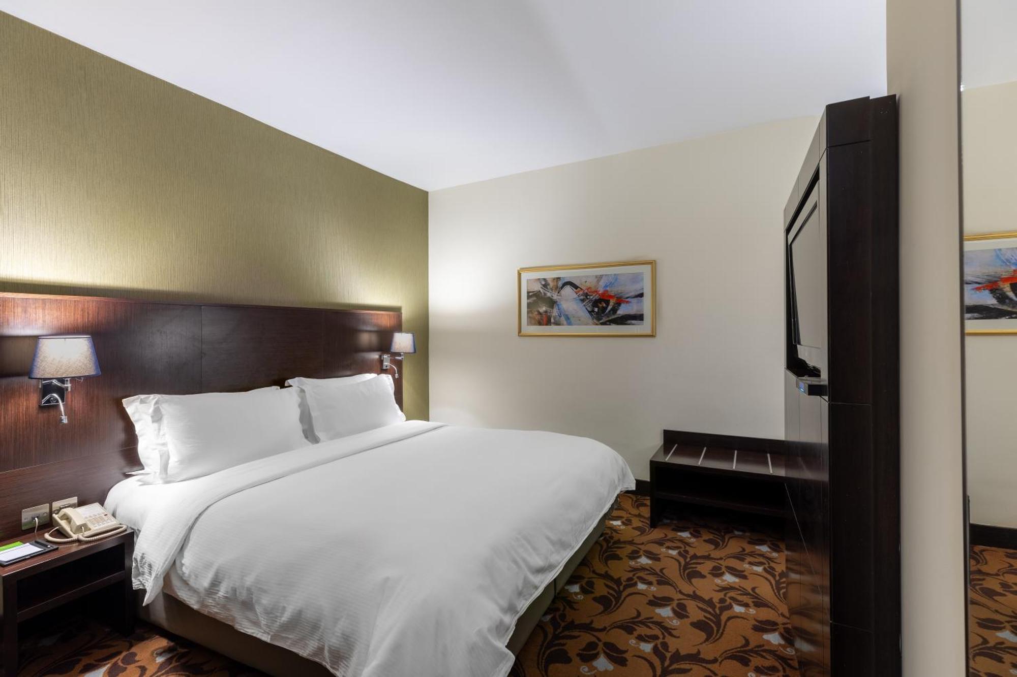 בגדד Babylon Rotana Hotel מראה חיצוני תמונה